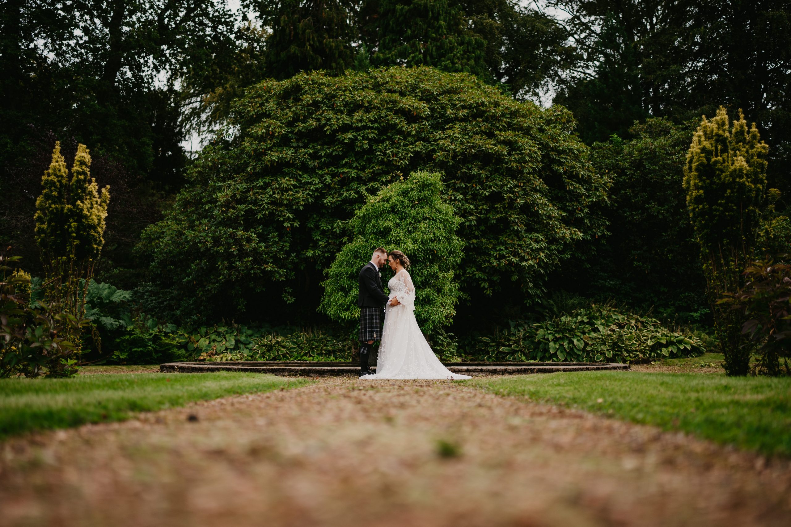 A Stylish Wedding at Kirknewton Stables